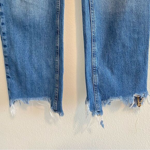 Free People We The Free Jean Maggie Straight Mid Rise Jeans Size 26 Button-Fly - Picture 7 of 12
